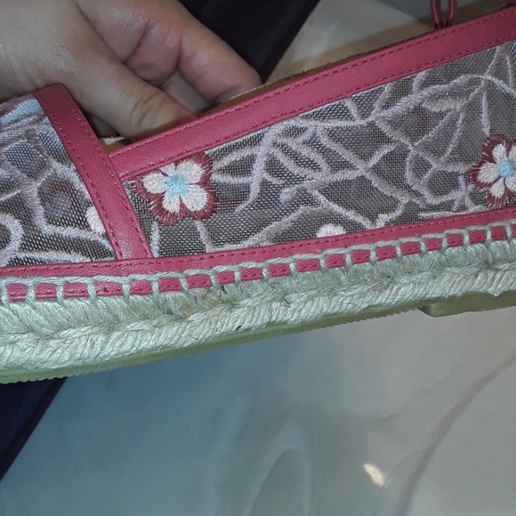 LONGCHAMP ESPADRILLE pink flowers and  leather - Picture 7 of 8